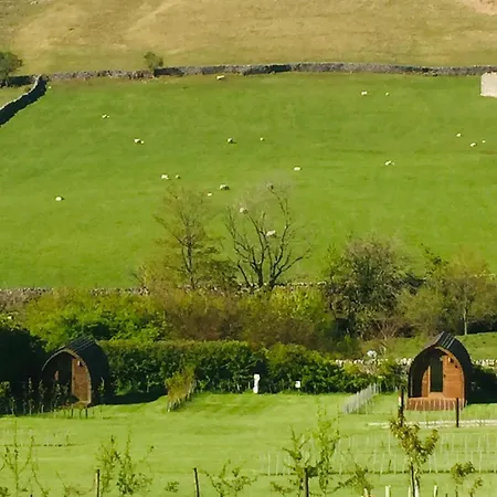 Gerendaház Wharfe Camp Glamping *