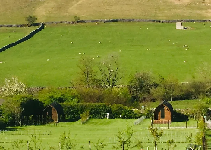 Lodge Wharfe Camp Glamping *